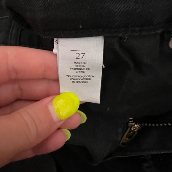 Black jean shorts - Picture 4 of 6